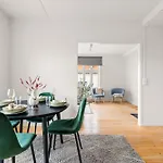 Apartman Authentic Charm In Famous Neighborhood Bergen