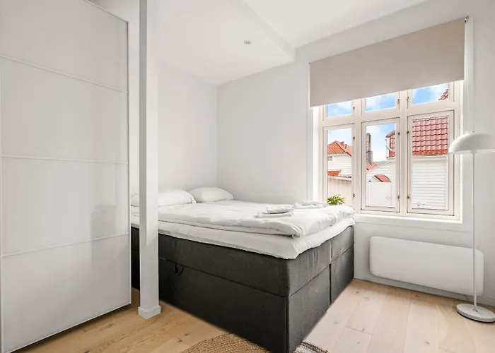 Authentic Charm In Famous Neighborhood