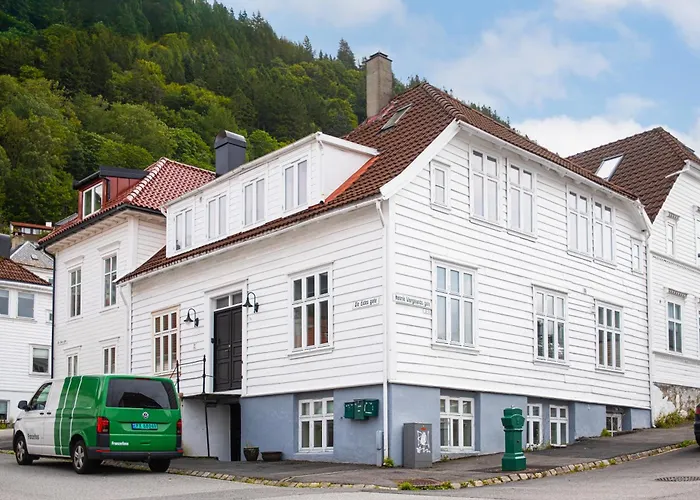 Authentic Charm In Famous Neighborhood